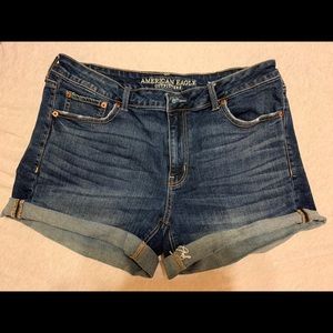 American Eagle size 14 shorts